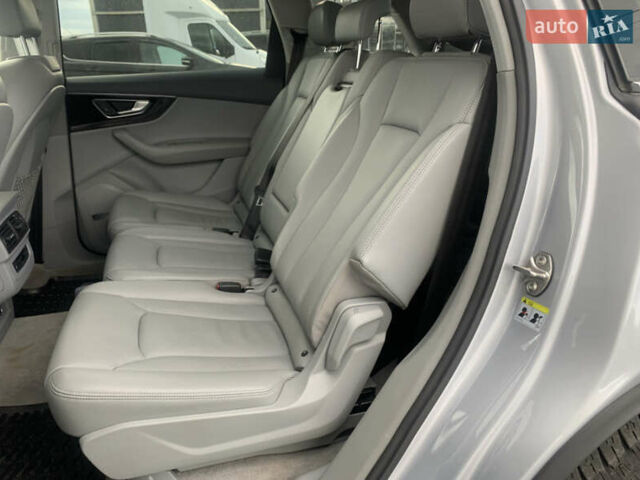 Серый Ауди Ку 7, объемом двигателя 3 л и пробегом 177 тыс. км за 22900 $, фото 8 на Automoto.ua