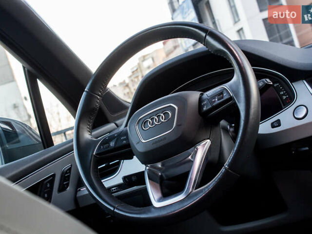 Сірий Ауді Ку 7, об'ємом двигуна 3 л та пробігом 78 тис. км за 33300 $, фото 65 на Automoto.ua