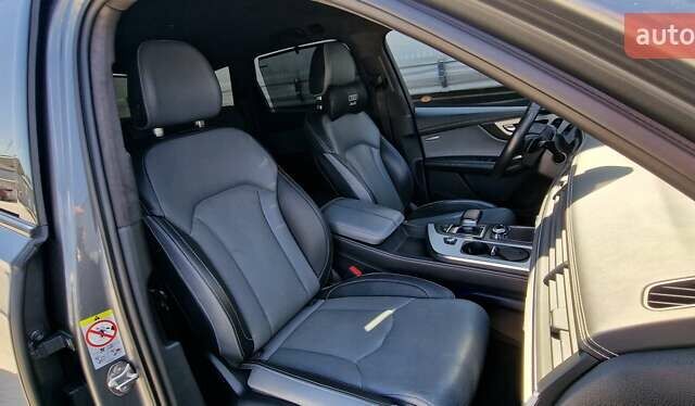 Ауди Ку 7 2018 в Тернополе на Automoto.ua Серый Ауди Ку 7, объемом двигателя 2.97 л и пробегом 147 тыс. км за 49999 $, фото 85 на Automoto.ua