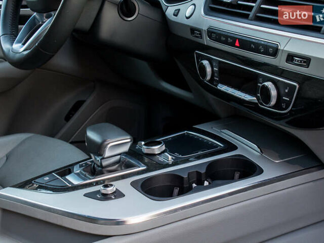 Серый Ауди Ку 7, объемом двигателя 3 л и пробегом 78 тыс. км за 30900 $, фото 52 на Automoto.ua