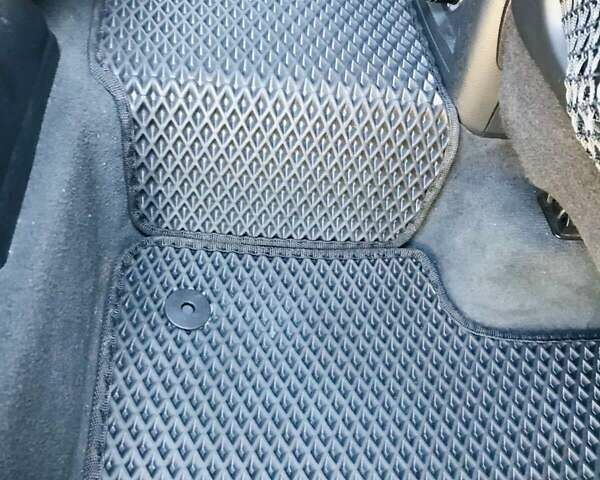 Серый Ауди Ку 7, объемом двигателя 3 л и пробегом 83 тыс. км за 35500 $, фото 30 на Automoto.ua