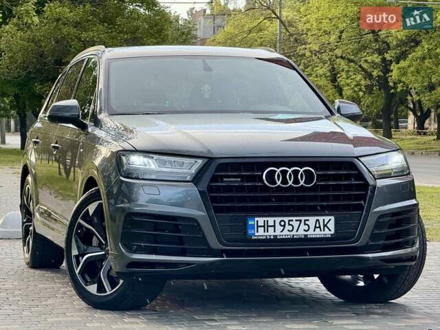 Ауди Ку 7 2018 в Одессе на Automoto.ua Серый Ауди Ку 7, объемом двигателя 2.97 л и пробегом 236 тыс. км за 38700 $, фото 50 на Automoto.ua
