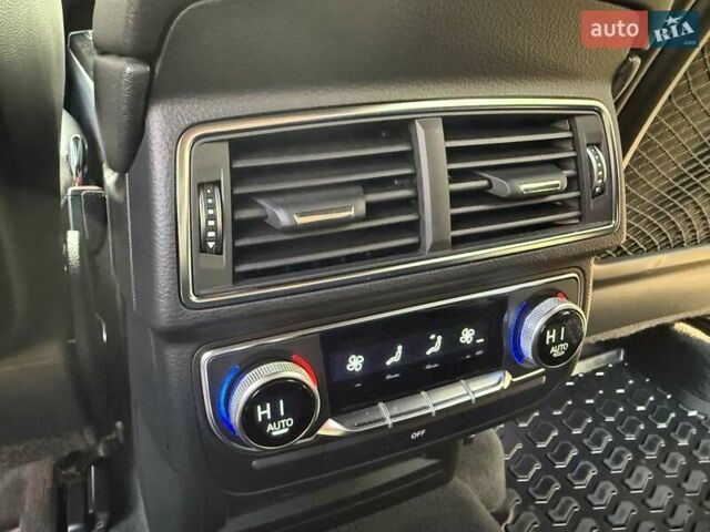 Ауди Ку 7 2018 в Одессе на Automoto.ua Серый Ауди Ку 7, объемом двигателя 2.97 л и пробегом 236 тыс. км за 38700 $, фото 98 на Automoto.ua