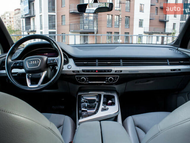 Сірий Ауді Ку 7, об'ємом двигуна 3 л та пробігом 78 тис. км за 33300 $, фото 3 на Automoto.ua