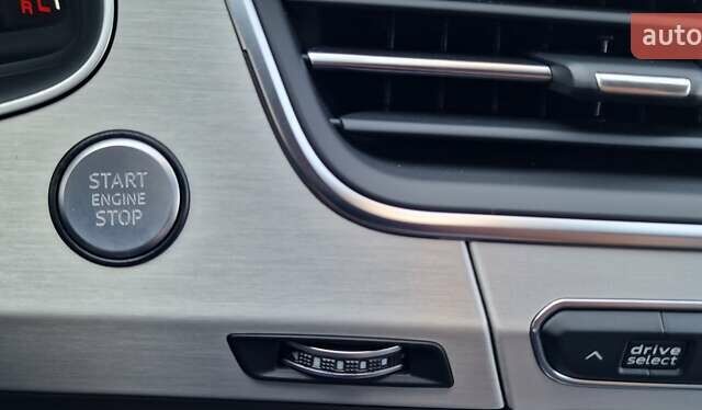 Ауди Ку 7 2018 в Тернополе на Automoto.ua Серый Ауди Ку 7, объемом двигателя 2.97 л и пробегом 147 тыс. км за 49999 $, фото 93 на Automoto.ua