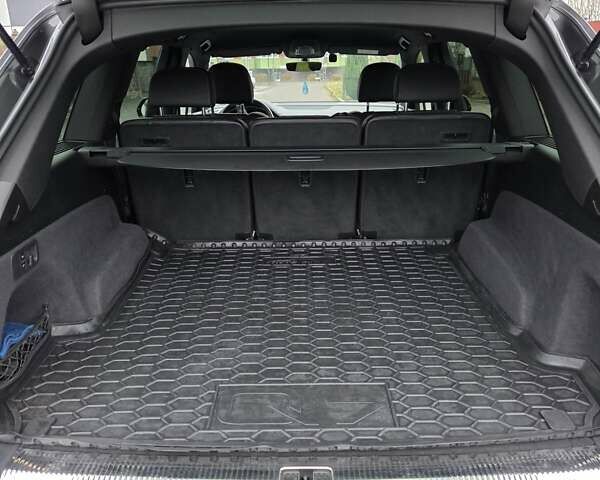 Серый Ауди Ку 7, объемом двигателя 3 л и пробегом 348 тыс. км за 39500 $, фото 28 на Automoto.ua