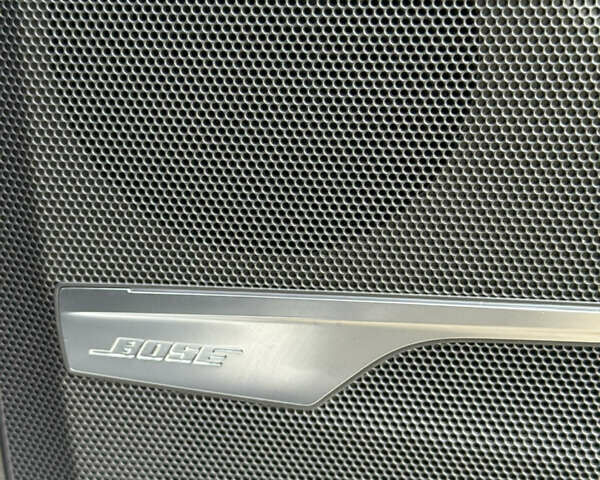 Серый Ауди Ку 7, объемом двигателя 3 л и пробегом 179 тыс. км за 25800 $, фото 73 на Automoto.ua