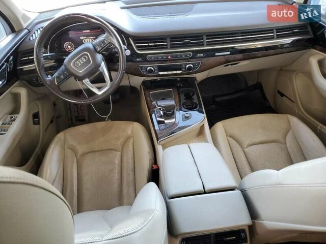 Сірий Ауді Ку 7, об'ємом двигуна 3 л та пробігом 134 тис. км за 9200 $, фото 7 на Automoto.ua