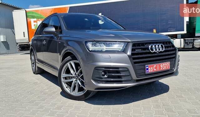 Ауди Ку 7 2018 в Тернополе на Automoto.ua Серый Ауди Ку 7, объемом двигателя 2.97 л и пробегом 147 тыс. км за 49999 $, фото 36 на Automoto.ua