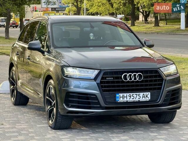 Ауди Ку 7 2018 в Одессе на Automoto.ua Серый Ауди Ку 7, объемом двигателя 2.97 л и пробегом 236 тыс. км за 38700 $, фото 1 на Automoto.ua