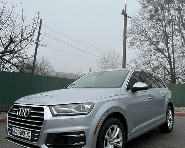 Серый Ауди Ку 7, объемом двигателя 3 л и пробегом 112 тыс. км за 29500 $, фото 1 на Automoto.ua