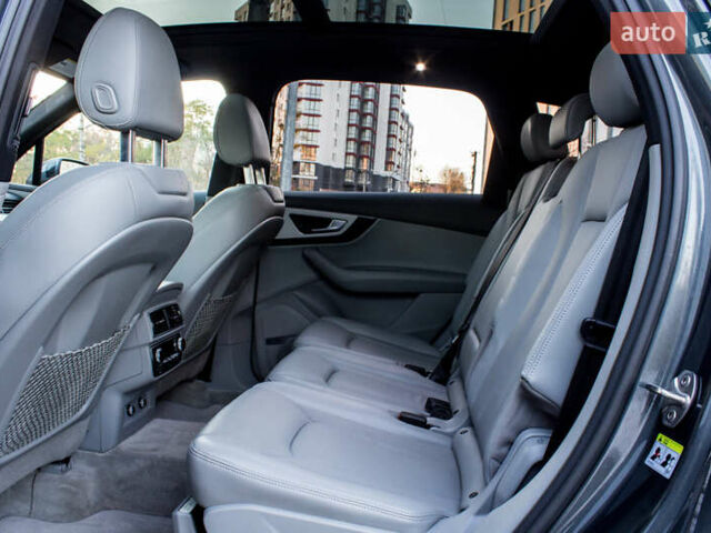 Сірий Ауді Ку 7, об'ємом двигуна 3 л та пробігом 78 тис. км за 33300 $, фото 62 на Automoto.ua