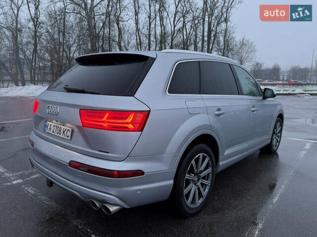 Серый Ауди Ку 7, объемом двигателя 3 л и пробегом 140 тыс. км за 26000 $, фото 5 на Automoto.ua