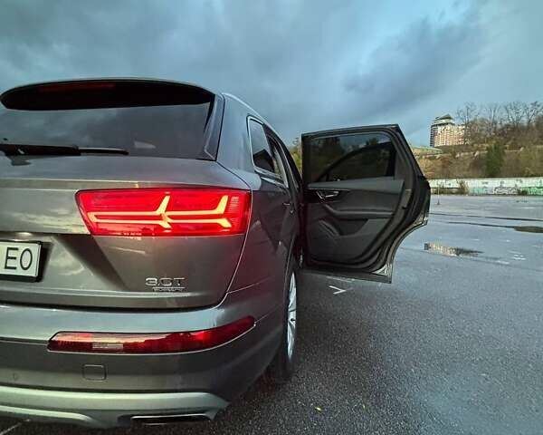 Серый Ауди Ку 7, объемом двигателя 3 л и пробегом 45 тыс. км за 37400 $, фото 5 на Automoto.ua