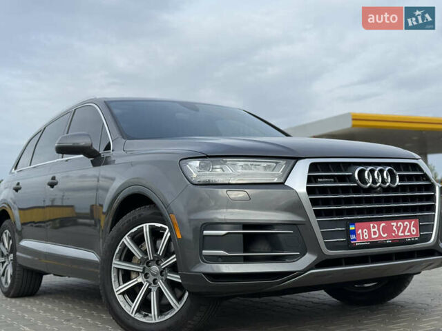 Серый Ауди Ку 7, объемом двигателя 3 л и пробегом 179 тыс. км за 25800 $, фото 38 на Automoto.ua