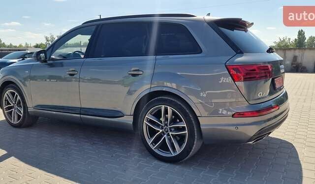 Ауди Ку 7 2018 в Тернополе на Automoto.ua Серый Ауди Ку 7, объемом двигателя 2.97 л и пробегом 147 тыс. км за 49999 $, фото 24 на Automoto.ua
