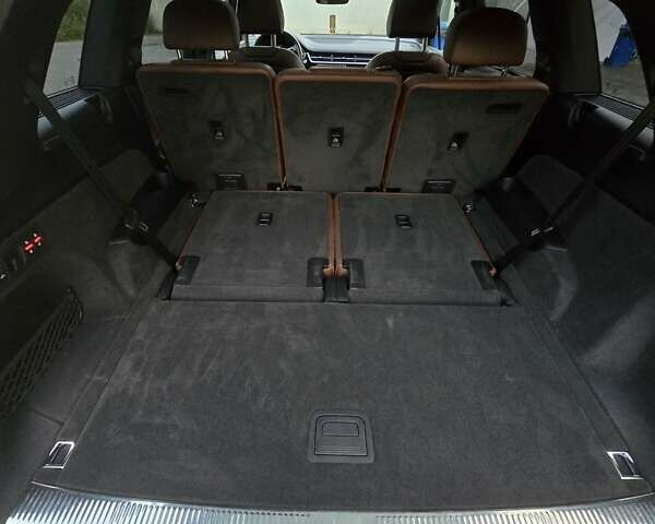 Серый Ауди Ку 7, объемом двигателя 3 л и пробегом 184 тыс. км за 30499 $, фото 19 на Automoto.ua