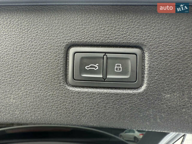 Ауди Ку 7 2018 в Ковель на Automoto.ua Серый Ауди Ку 7, объемом двигателя 2.97 л и пробегом 188 тыс. км за 41900 $, фото 40 на Automoto.ua