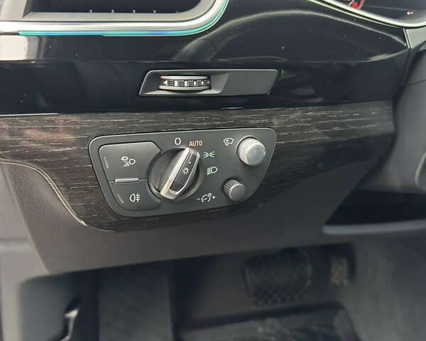 Сірий Ауді Ку 7, об'ємом двигуна 3 л та пробігом 148 тис. км за 36000 $, фото 20 на Automoto.ua