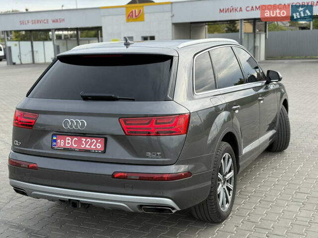 Серый Ауди Ку 7, объемом двигателя 3 л и пробегом 179 тыс. км за 25800 $, фото 57 на Automoto.ua