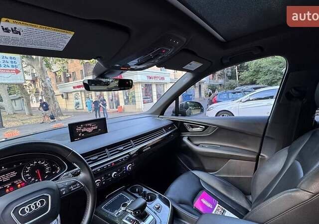 Серый Ауди Ку 7, объемом двигателя 3 л и пробегом 130 тыс. км за 26500 $, фото 5 на Automoto.ua