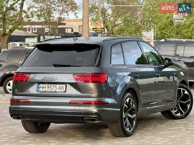 Ауди Ку 7 2018 в Одессе на Automoto.ua Серый Ауди Ку 7, объемом двигателя 2.97 л и пробегом 236 тыс. км за 38700 $, фото 46 на Automoto.ua
