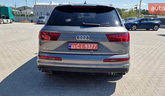 Ауди Ку 7 2018 в Тернополе на Automoto.ua Серый Ауди Ку 7, объемом двигателя 2.97 л и пробегом 147 тыс. км за 49999 $, фото 22 на Automoto.ua