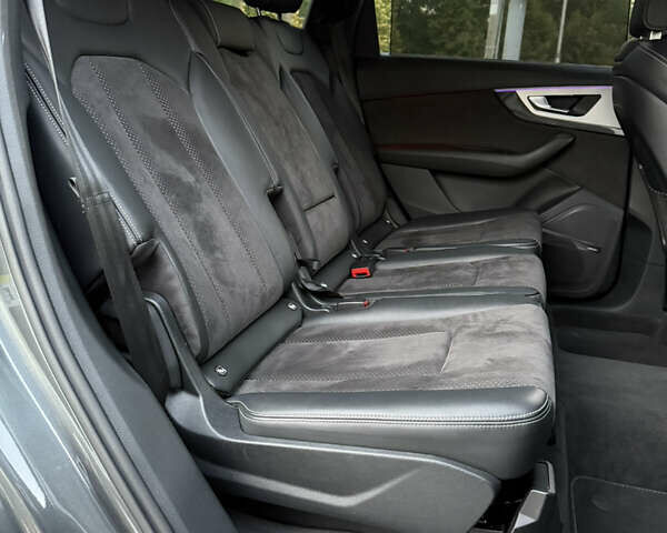 Серый Ауди Ку 7, объемом двигателя 3 л и пробегом 150 тыс. км за 48777 $, фото 57 на Automoto.ua