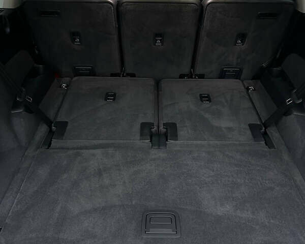 Серый Ауди Ку 7, объемом двигателя 3 л и пробегом 106 тыс. км за 29600 $, фото 42 на Automoto.ua