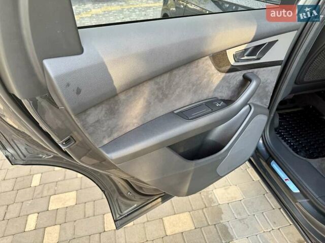 Ауди Ку 7 2018 в Одессе на Automoto.ua Серый Ауди Ку 7, объемом двигателя 2.97 л и пробегом 236 тыс. км за 38700 $, фото 83 на Automoto.ua