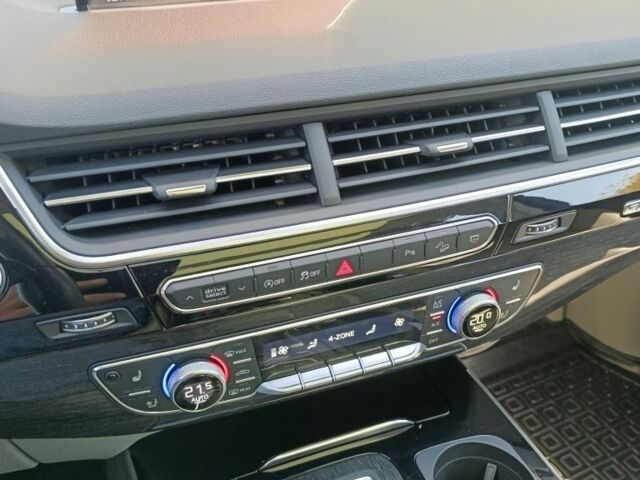 Ауді Ку 7 2018 у Дніпро (Дніпропетровську) на Automoto.ua Сірий Ауді Ку 7, об'ємом двигуна 3 л та пробігом 131 тис. км за 35000 $, фото 14 на Automoto.ua