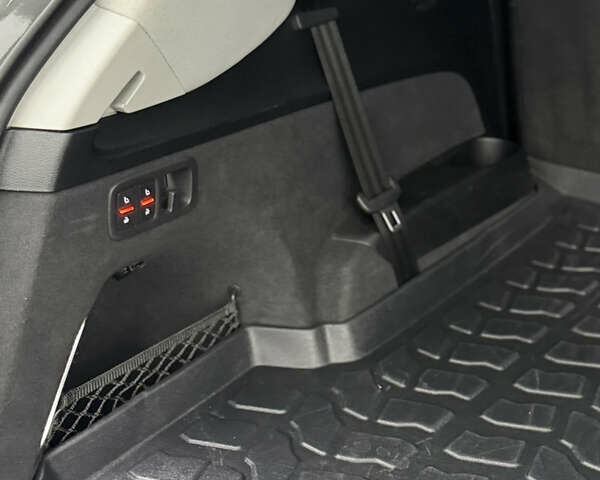 Серый Ауди Ку 7, объемом двигателя 3 л и пробегом 138 тыс. км за 33500 $, фото 23 на Automoto.ua