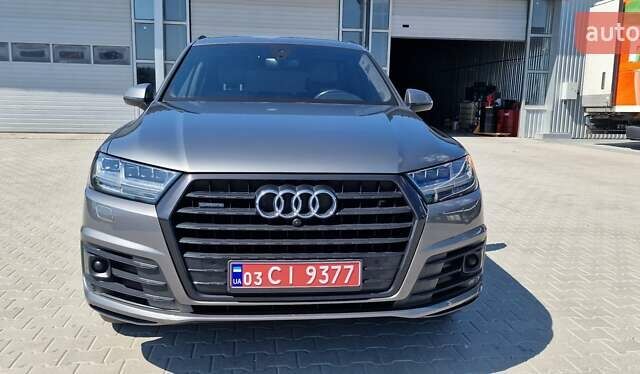 Ауди Ку 7 2018 в Тернополе на Automoto.ua Серый Ауди Ку 7, объемом двигателя 2.97 л и пробегом 147 тыс. км за 49999 $, фото 8 на Automoto.ua