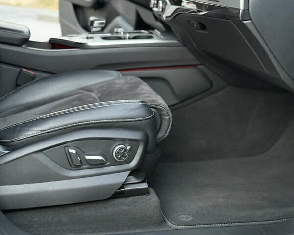 Серый Ауди Ку 7, объемом двигателя 3 л и пробегом 150 тыс. км за 48777 $, фото 60 на Automoto.ua