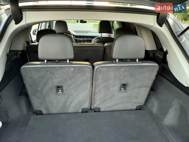 Сірий Ауді Ку 7, об'ємом двигуна 3 л та пробігом 175 тис. км за 24500 $, фото 11 на Automoto.ua