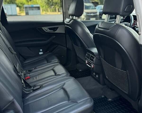 Серый Ауди Ку 7, объемом двигателя 3 л и пробегом 106 тыс. км за 29900 $, фото 21 на Automoto.ua