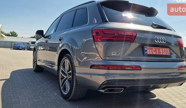 Ауди Ку 7 2018 в Тернополе на Automoto.ua Серый Ауди Ку 7, объемом двигателя 2.97 л и пробегом 147 тыс. км за 49999 $, фото 41 на Automoto.ua