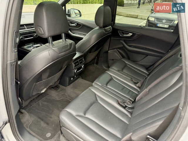 Серый Ауди Ку 7, объемом двигателя 3 л и пробегом 267 тыс. км за 24500 $, фото 25 на Automoto.ua