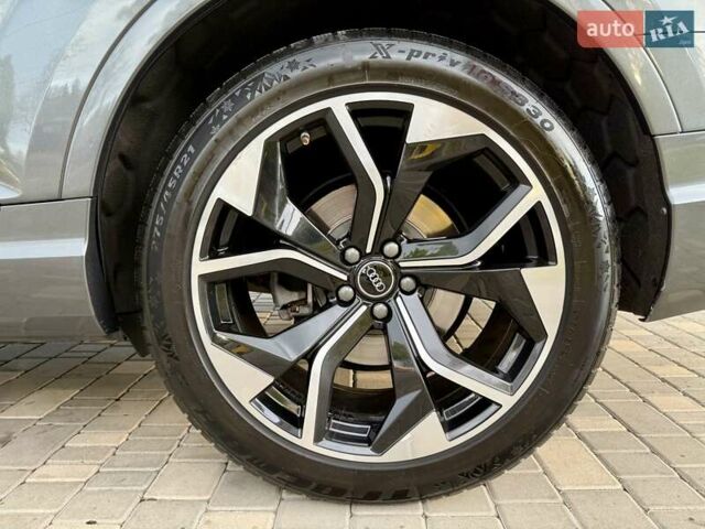 Ауди Ку 7 2018 в Одессе на Automoto.ua Серый Ауди Ку 7, объемом двигателя 2.97 л и пробегом 236 тыс. км за 38700 $, фото 44 на Automoto.ua
