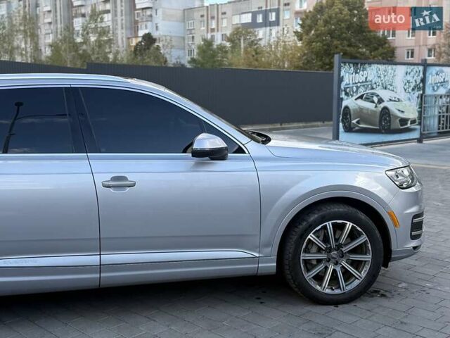 Серый Ауди Ку 7, объемом двигателя 3 л и пробегом 134 тыс. км за 27500 $, фото 7 на Automoto.ua