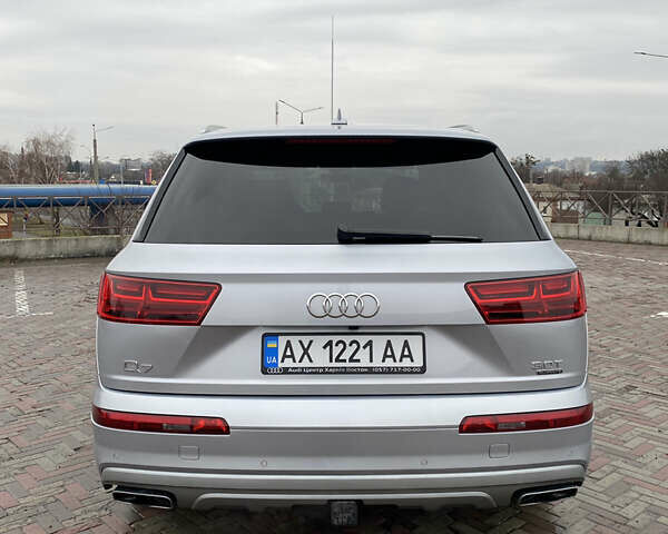 Ауди Ку 7 2018 в Харькове на Automoto.ua Серый Ауди Ку 7, объемом двигателя 3 л и пробегом 91 тыс. км за 42000 $, фото 4 на Automoto.ua