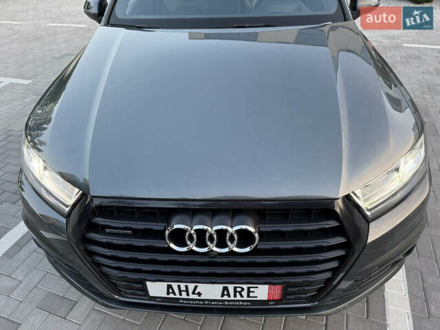 Серый Ауди Ку 7, объемом двигателя 3 л и пробегом 150 тыс. км за 48777 $, фото 22 на Automoto.ua
