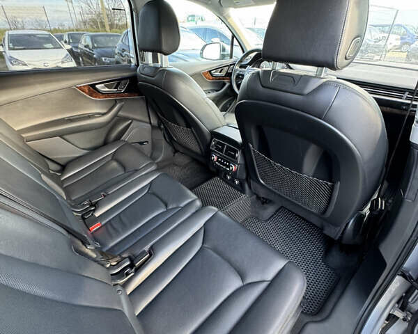 Ауді Ку 7 2018 у Івано-Франківську на Automoto.ua Сірий Ауді Ку 7, об'ємом двигуна 3 л та пробігом 136 тис. км за 27999 $, фото 32 на Automoto.ua