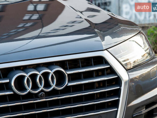 Сірий Ауді Ку 7, об'ємом двигуна 3 л та пробігом 78 тис. км за 33300 $, фото 15 на Automoto.ua