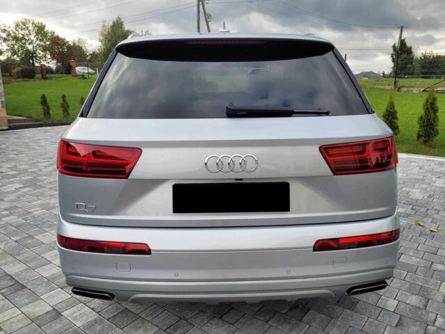 Серый Ауди Ку 7, объемом двигателя 3 л и пробегом 136 тыс. км за 16500 $, фото 6 на Automoto.ua