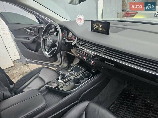 Серый Ауди Ку 7, объемом двигателя 3 л и пробегом 205 тыс. км за 18100 $, фото 25 на Automoto.ua