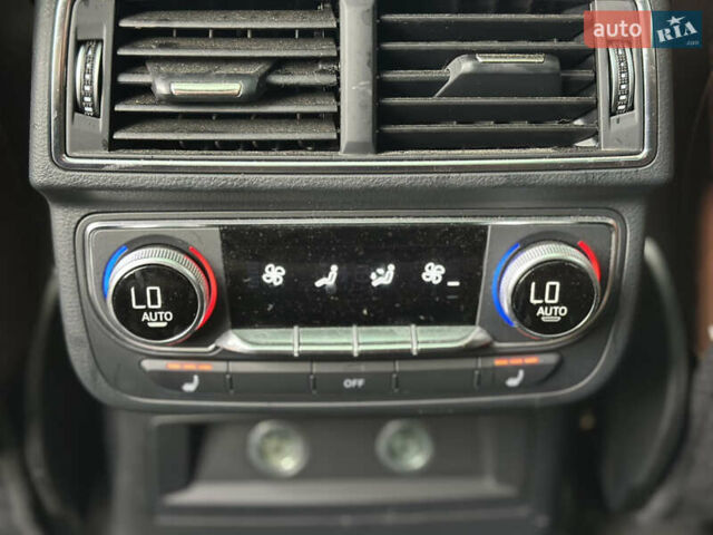 Ауди Ку 7 2019 в Луцке на Automoto.ua Серый Ауди Ку 7, объемом двигателя 3 л и пробегом 158 тыс. км за 23500 $, фото 23 на Automoto.ua