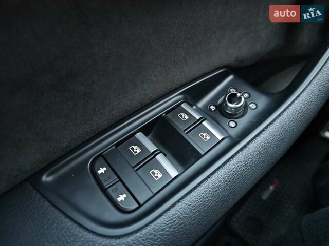 Серый Ауди Ку 7, объемом двигателя 2.97 л и пробегом 109 тыс. км за 53000 $, фото 39 на Automoto.ua