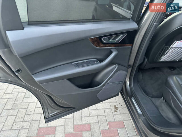 Сірий Ауді Ку 7, об'ємом двигуна 1.98 л та пробігом 92 тис. км за 34700 $, фото 14 на Automoto.ua
