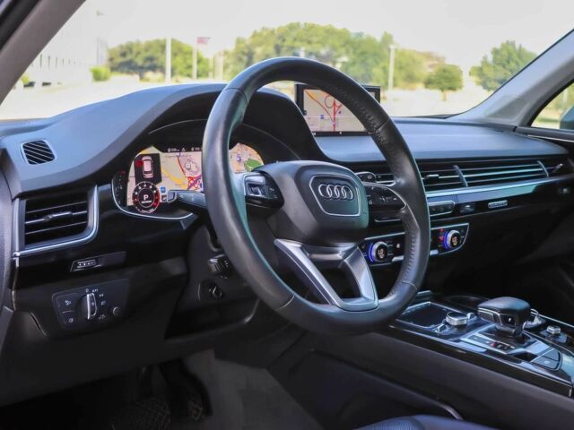 Серый Ауди Ку 7, объемом двигателя 3 л и пробегом 33 тыс. км за 12500 $, фото 9 на Automoto.ua